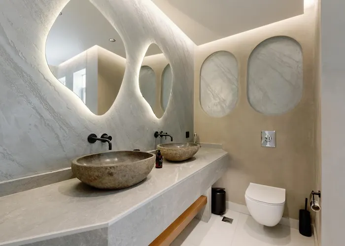 아파트 Old Town Luxury 3 *