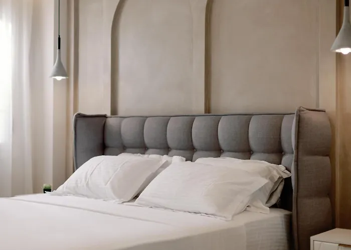 아파트 Old Town Luxury 3 *