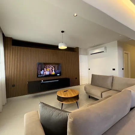 Old Town Luxury 3 Apartment *
