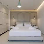 Old Town Luxury 3 Apartman *