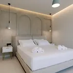 Old Town Luxury 3 Apartman *